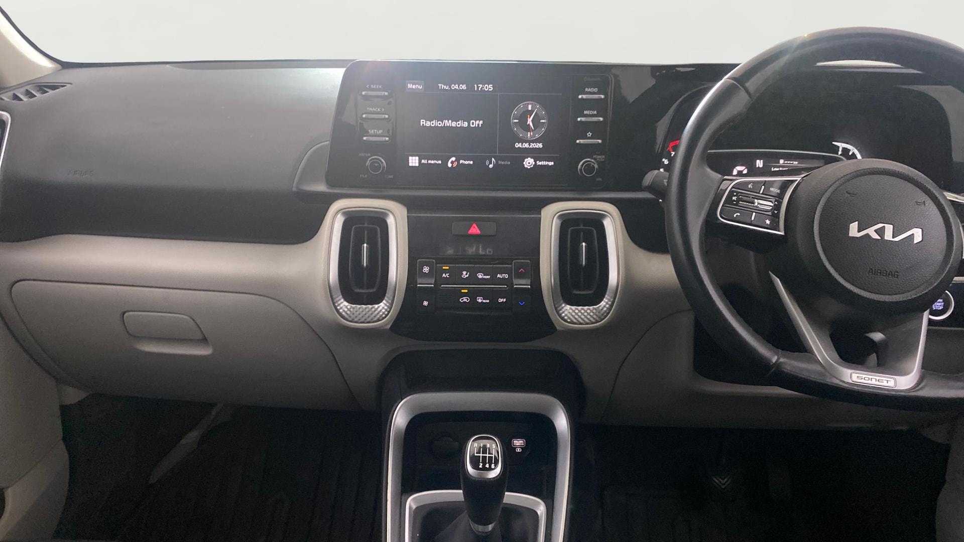 Used 2024 Kia Sonet Used 2024 Kia Sonet