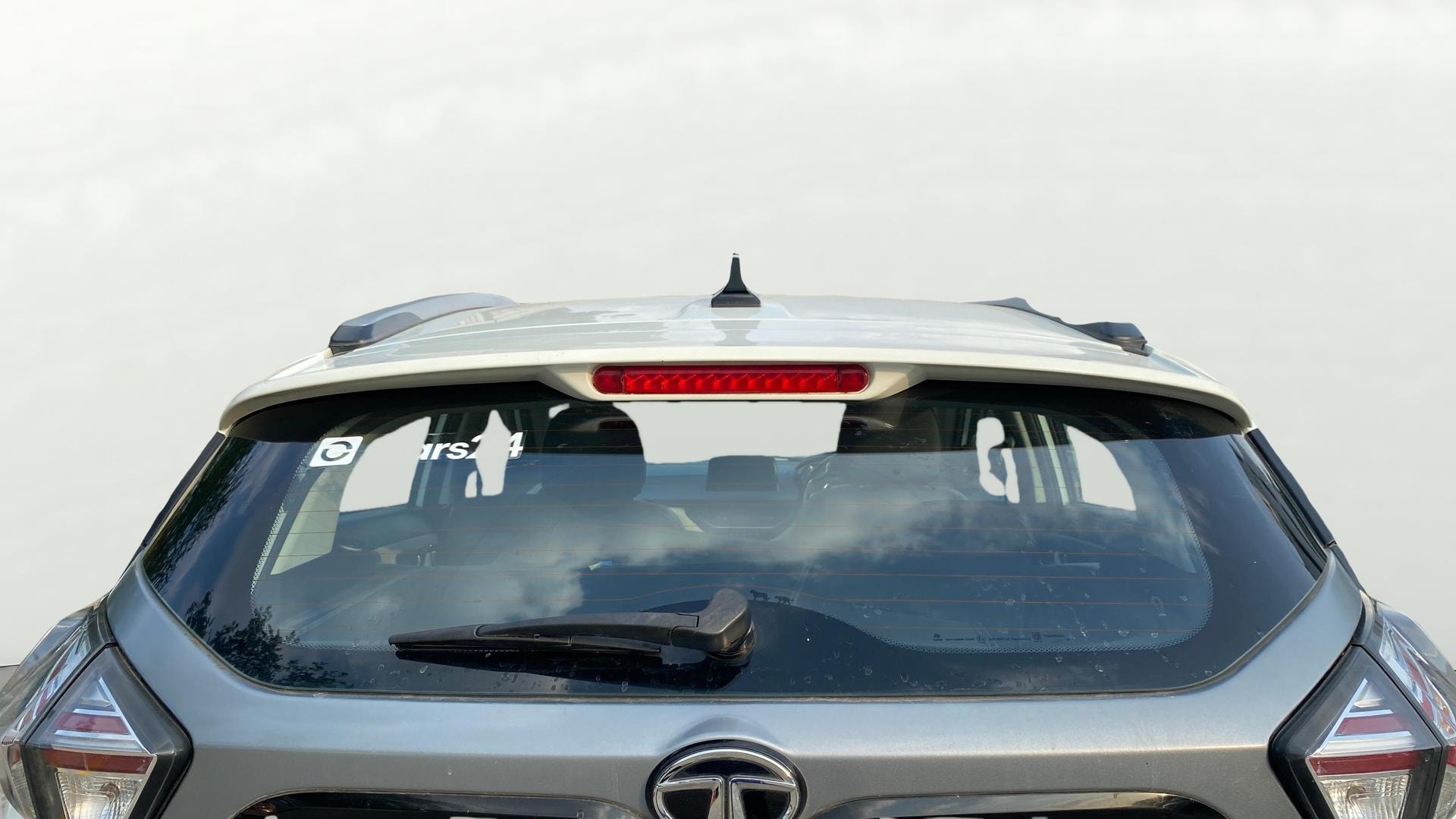 View 2021 Tata Nexon Revotron XE Image 5 Used 2021 Tata Nexon Revotron XE Image 5