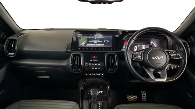 View Kia Sonet Image 16 Used Kia Sonet Image 16