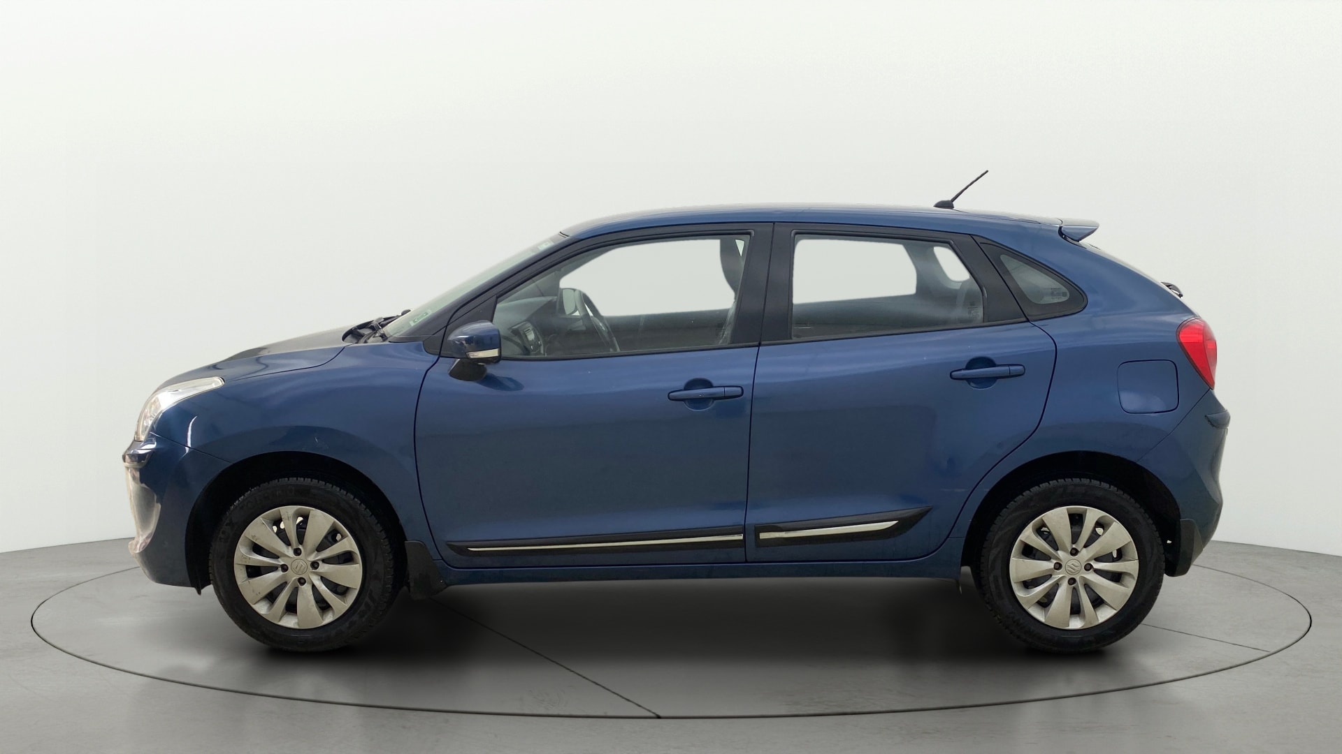 View 2016 Maruti Suzuki 1000 Base Variant Image 5 Used 2016 Maruti Suzuki 1000 Base Variant Image 5