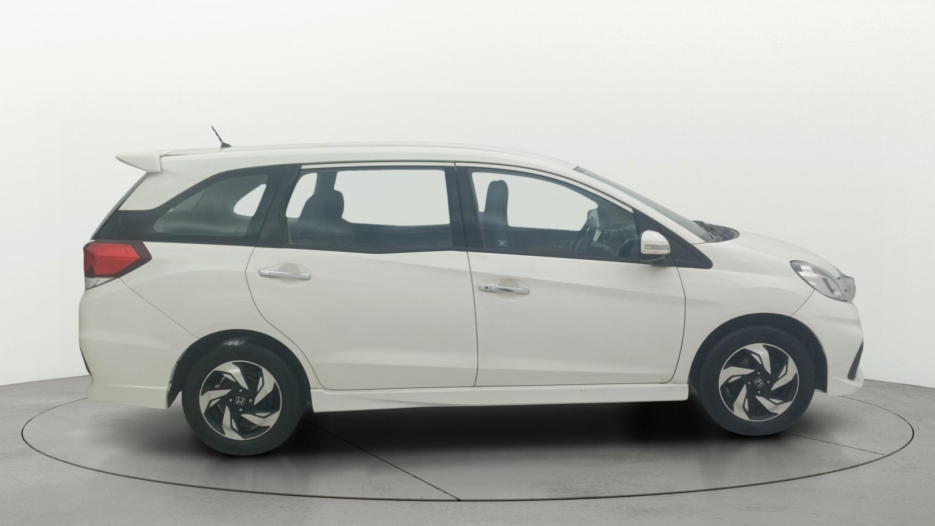 Used 2014 Honda Mobilio Used 2014 Honda Mobilio