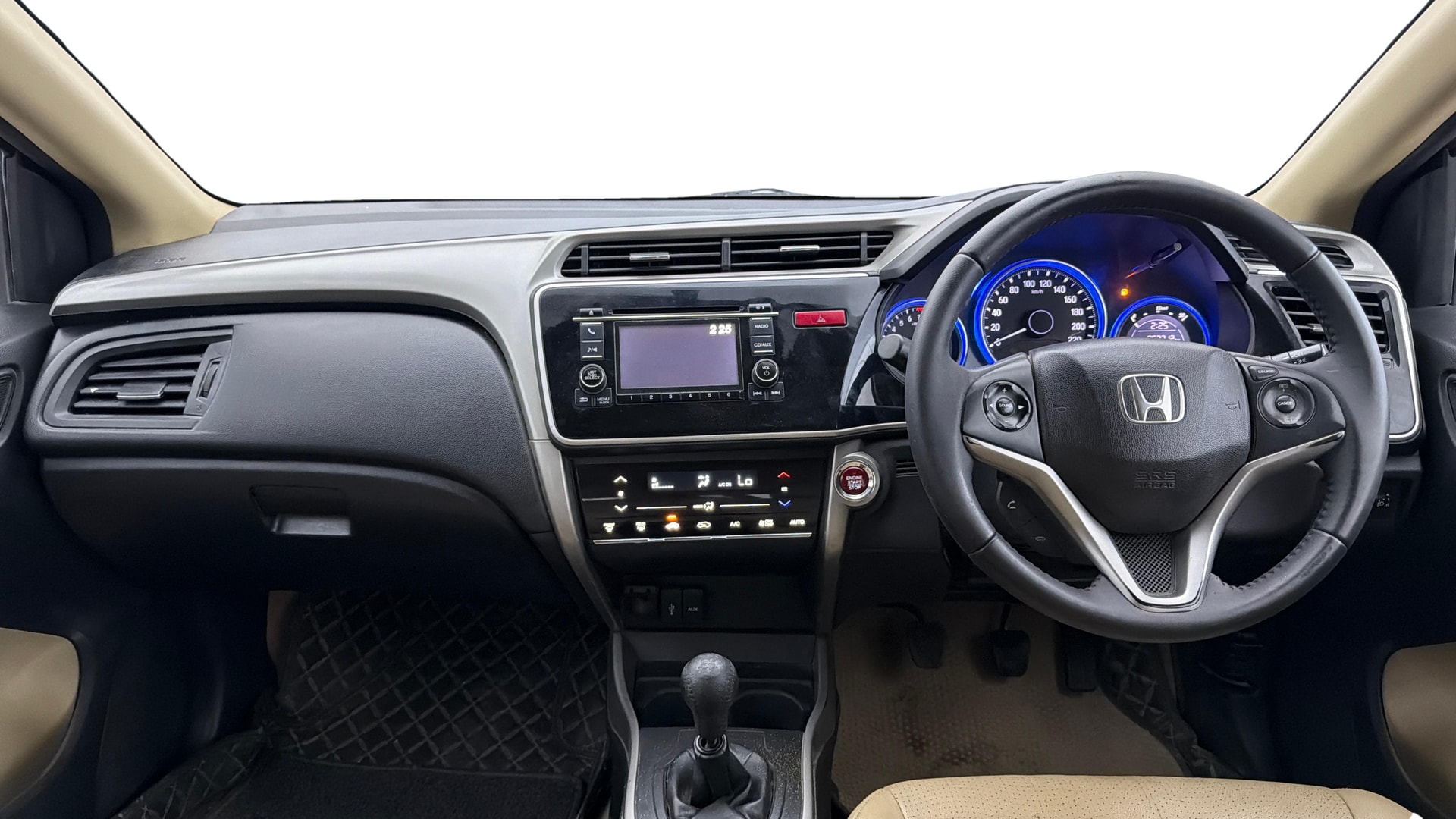 View 2017 Honda City ZX MT Diesel Anniversary Edition Image 16 Used 2017 Honda City ZX MT Diesel Anniversary Edition Image 16