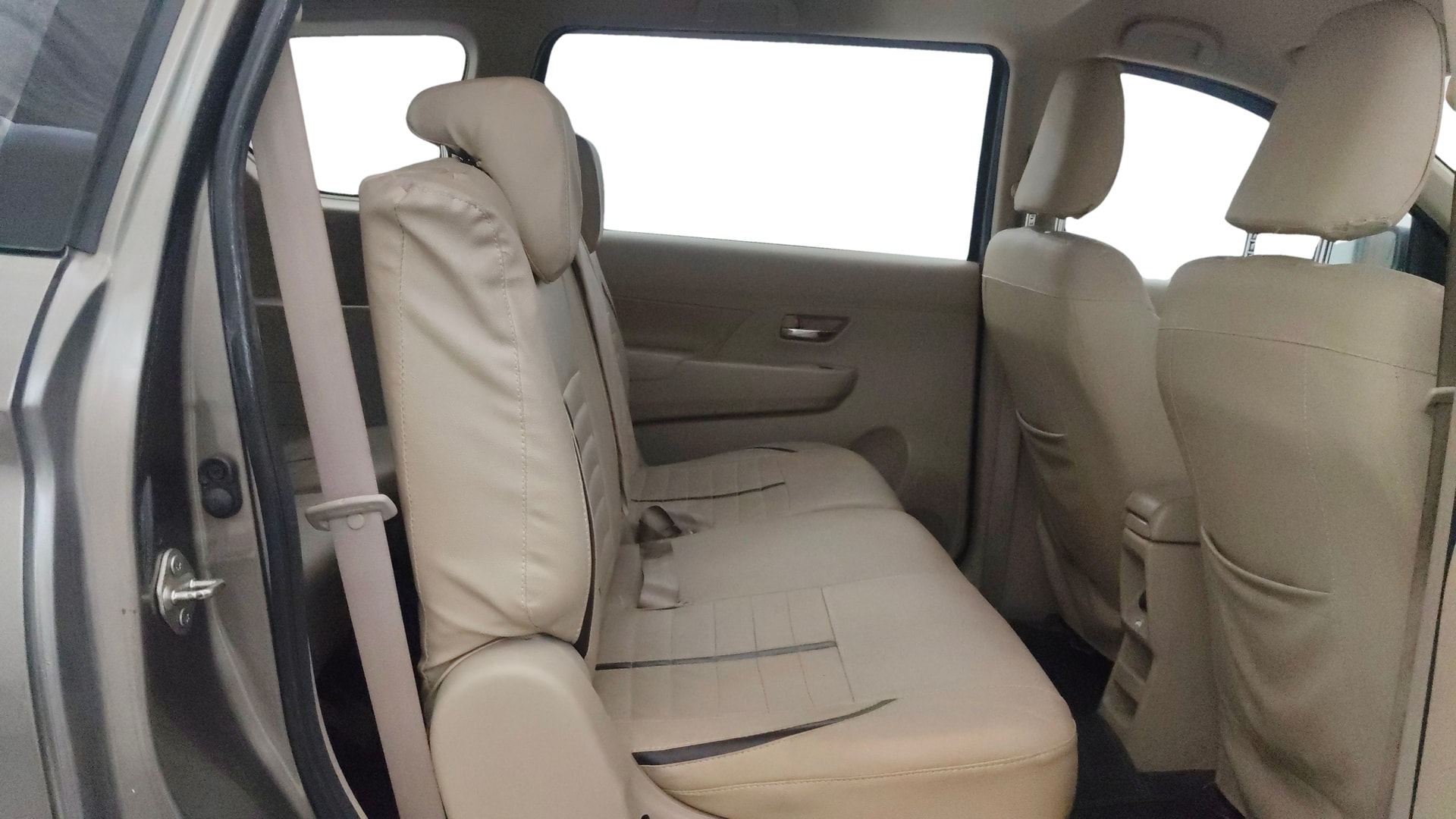 View 2021 Maruti Suzuki 1000 Base Variant Image 30 Used 2021 Maruti Suzuki 1000 Base Variant Image 30