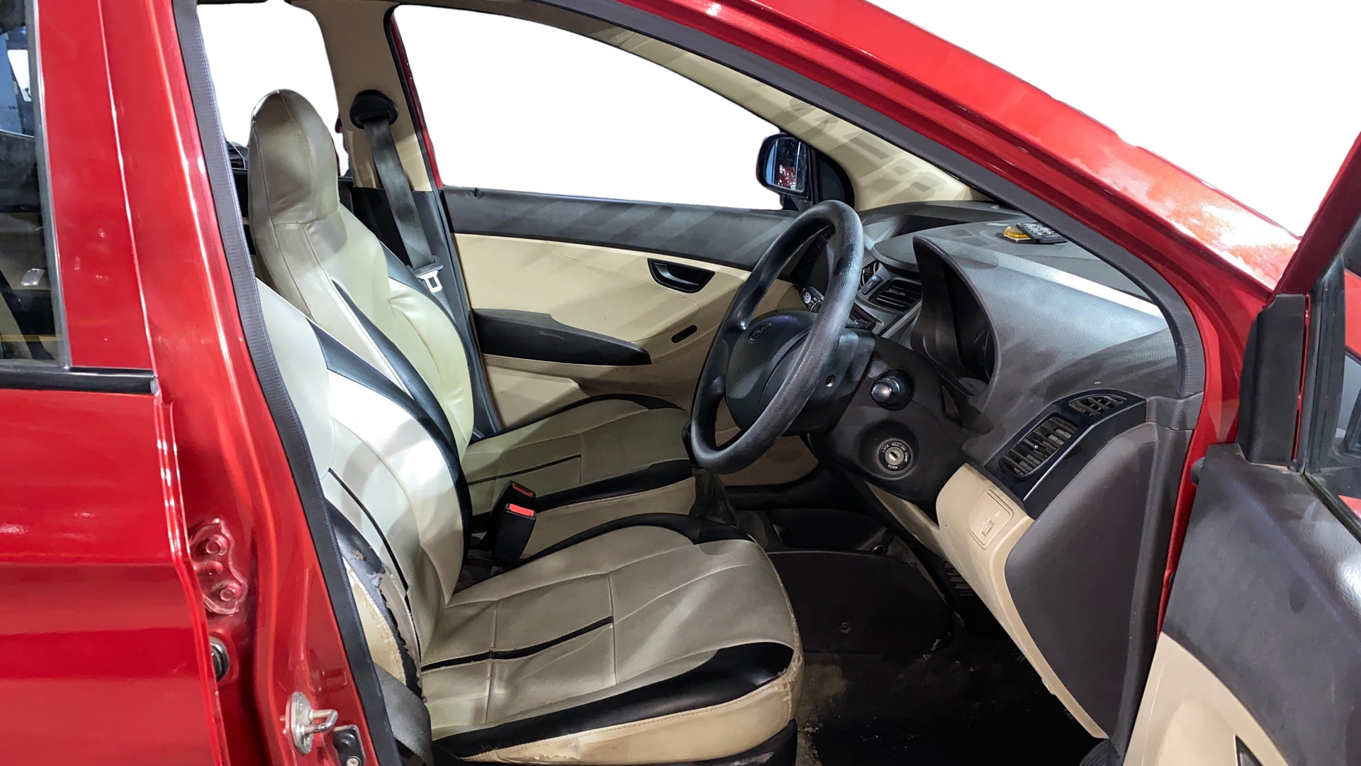 Used 2014 Hyundai EON Used 2014 Hyundai EON
