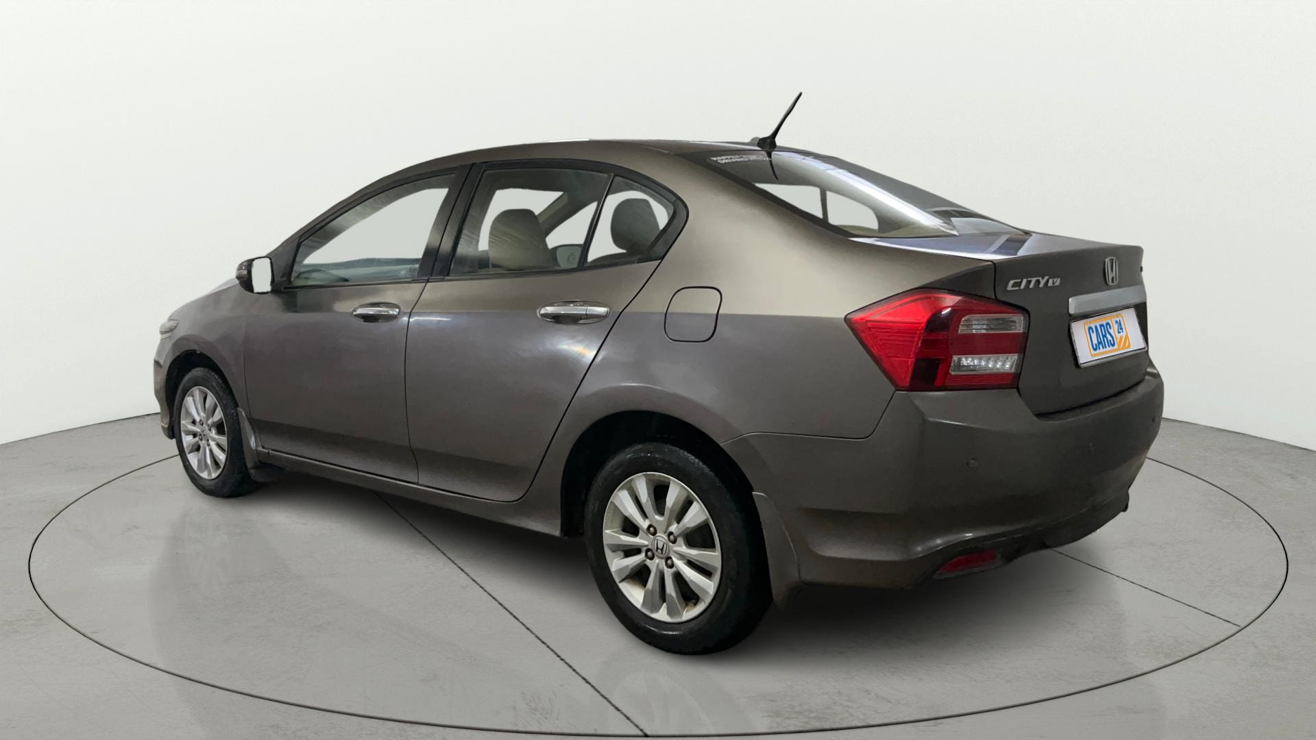 View 2012 Honda City ZX MT Diesel Anniversary Edition Image 2 Used 2012 Honda City ZX MT Diesel Anniversary Edition Image 2