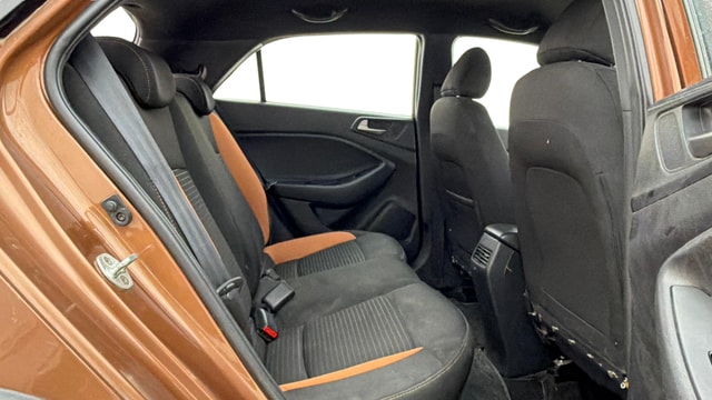 View Hyundai i20 Active Image 35 Used Hyundai i20 Active Image 35