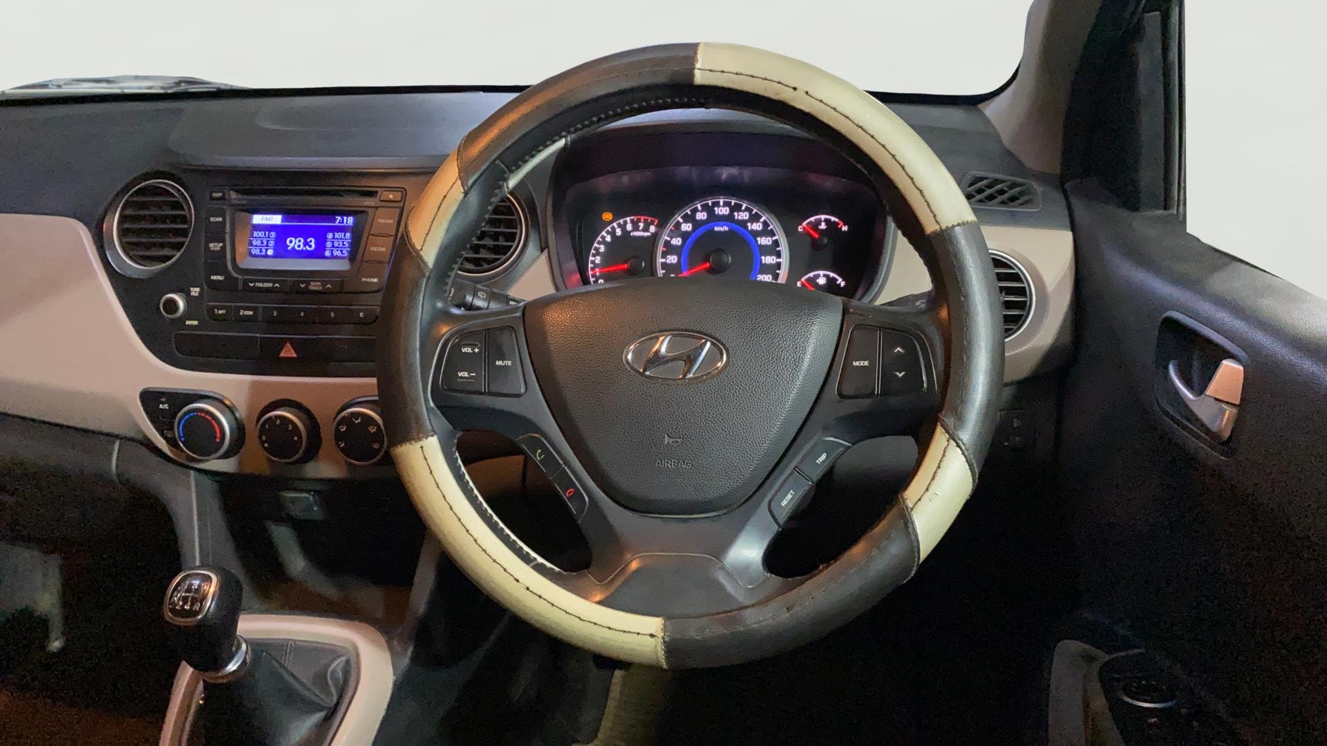 Used 2016 Hyundai Grand i10 Used 2016 Hyundai Grand i10