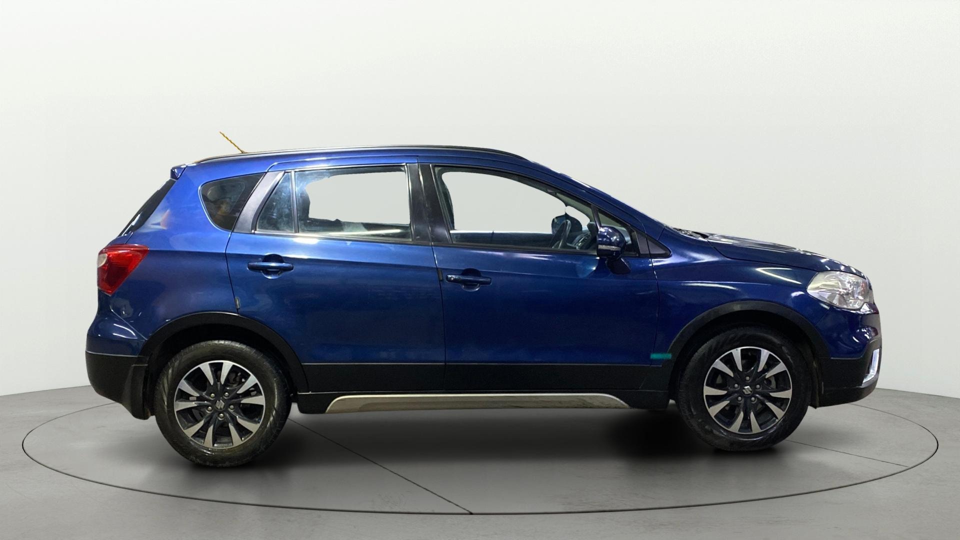 View 2021 Maruti Suzuki 1000 Base Variant Image 28 Used 2021 Maruti Suzuki 1000 Base Variant Image 28