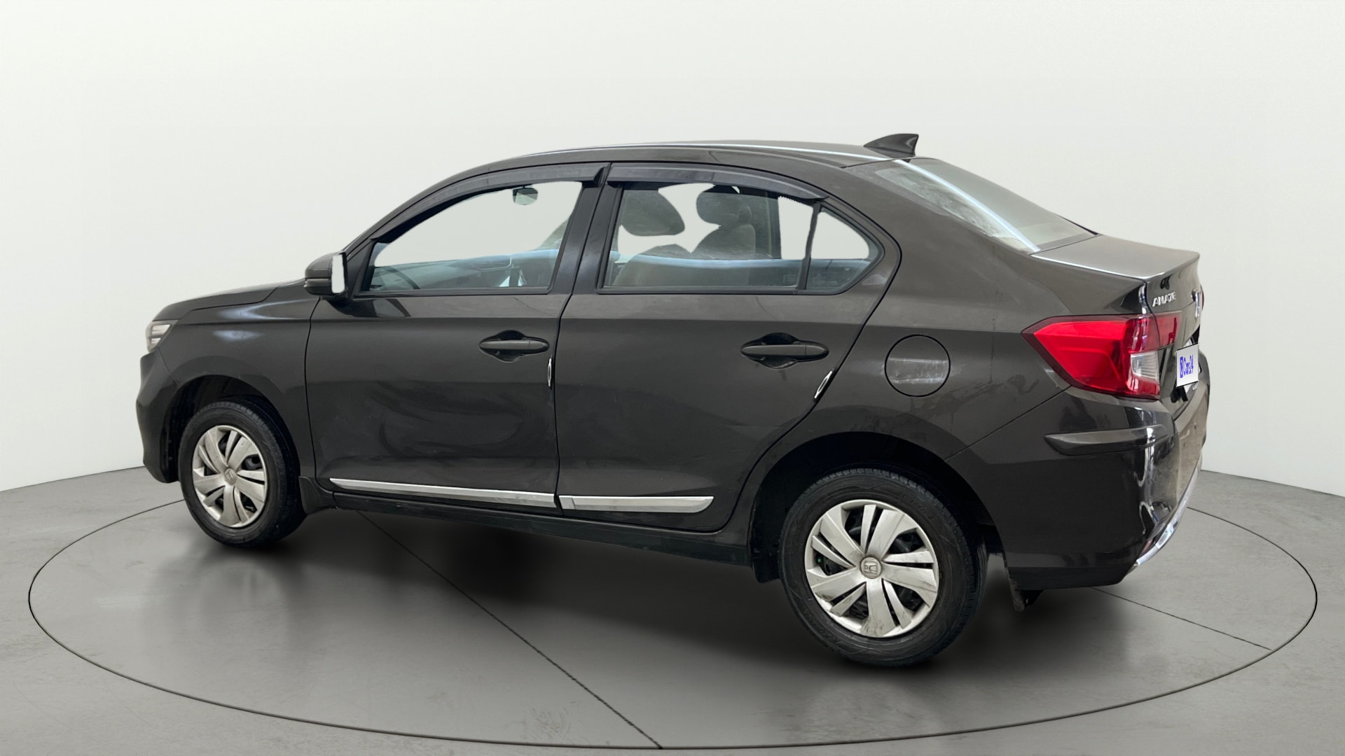 View 2019 Honda Amaze E MT Petrol BS IV Image 2 Used 2019 Honda Amaze E MT Petrol BS IV Image 2