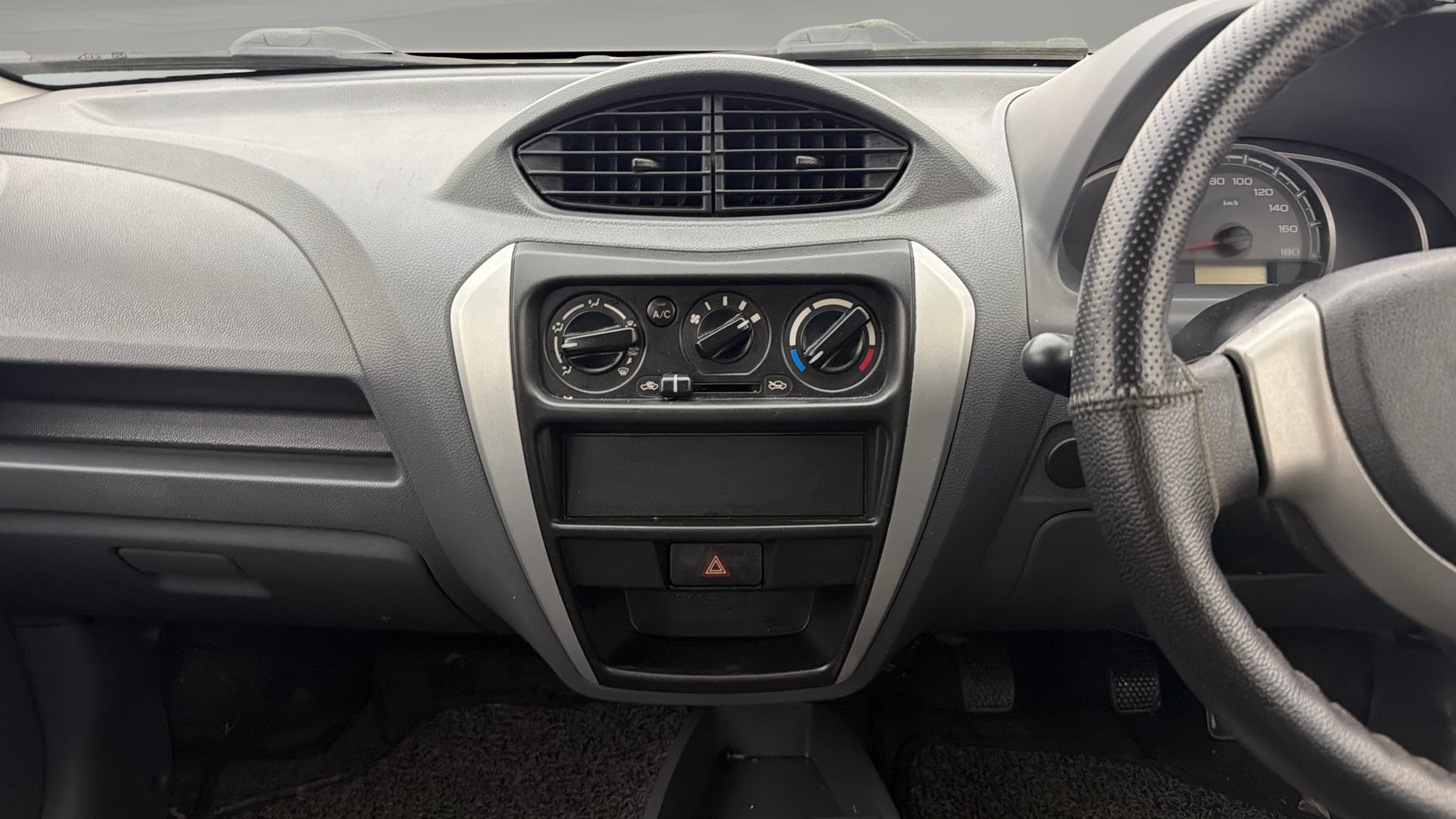 Used 2014 Maruti Suzuki Alto 800 Used 2014 Maruti Suzuki Alto 800