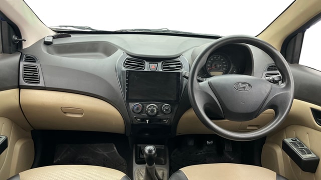 View Hyundai EON Image 15 Used Hyundai EON Image 15