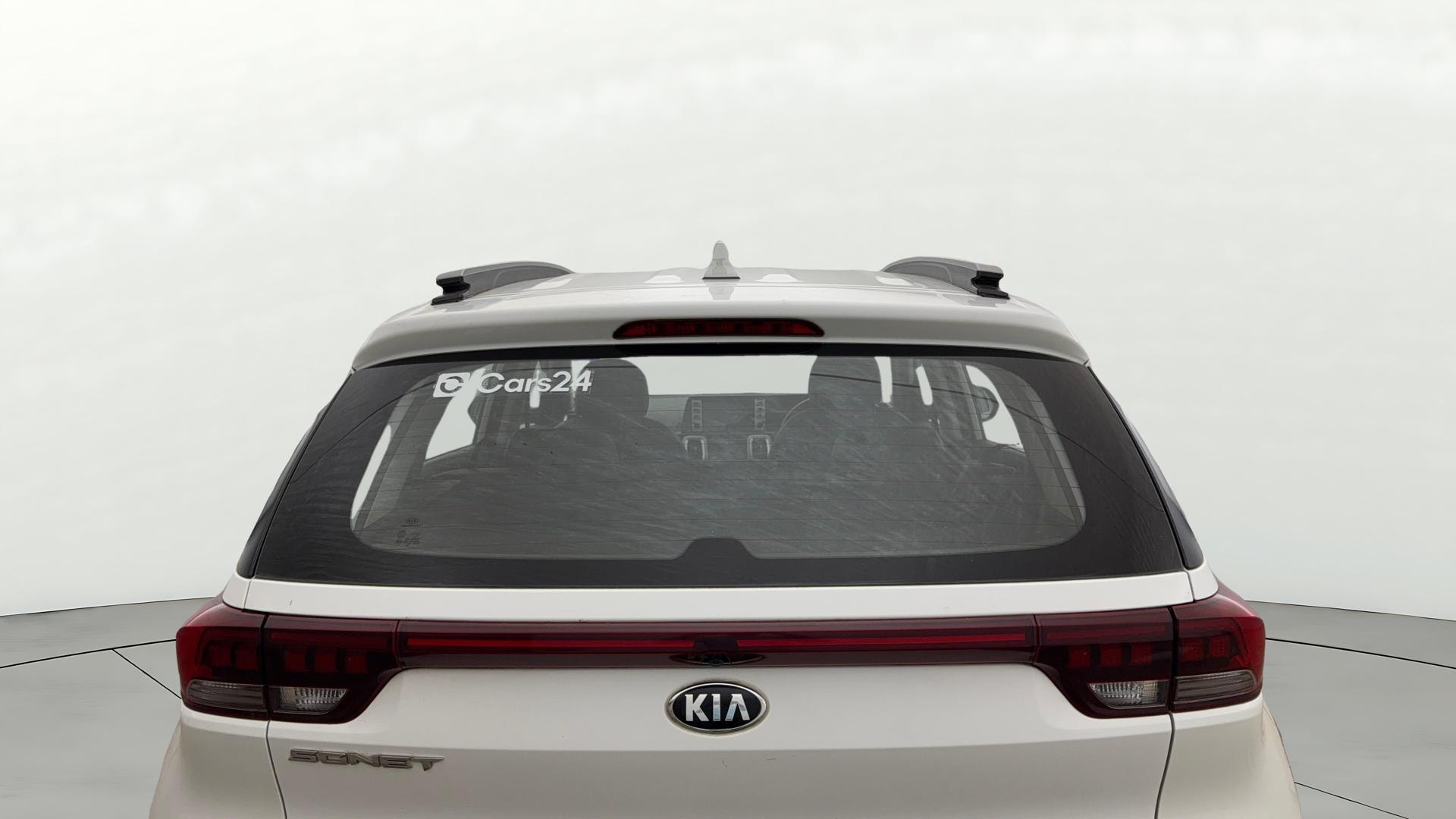 View 2021 Kia Sonet HTX iMT Petrol Image 4 Used 2021 Kia Sonet HTX iMT Petrol Image 4
