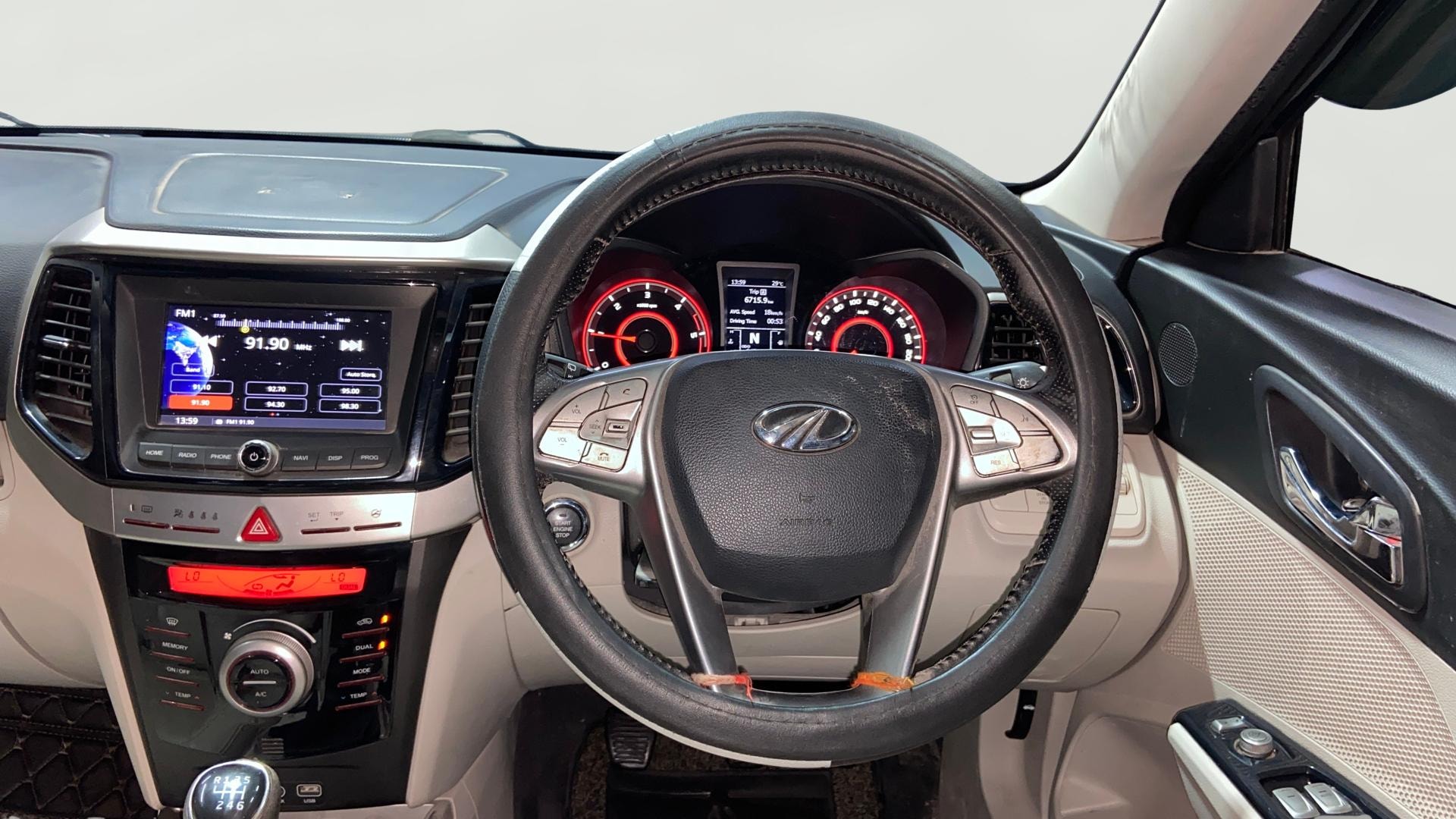 Used 2019 Mahindra XUV300 Used 2019 Mahindra XUV300