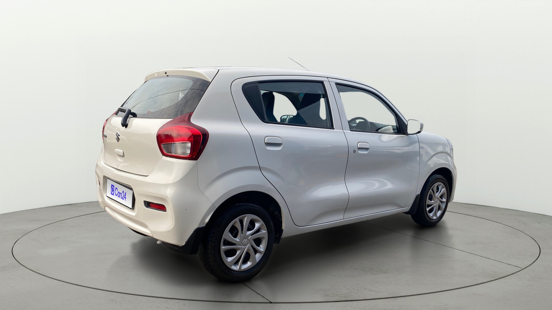View 2021 Maruti Suzuki 1000 Base Variant Image 42 Used 2021 Maruti Suzuki 1000 Base Variant Image 42