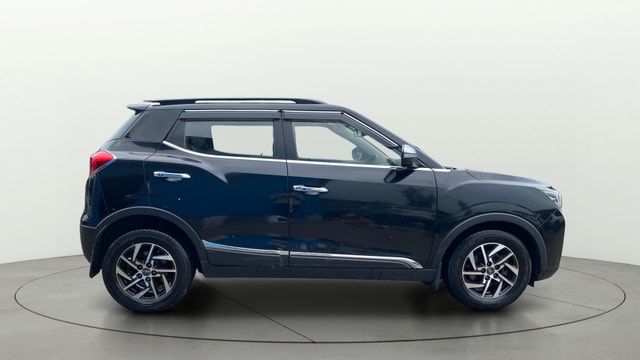 View Mahindra XUV300 Image 28 Used Mahindra XUV300 Image 28