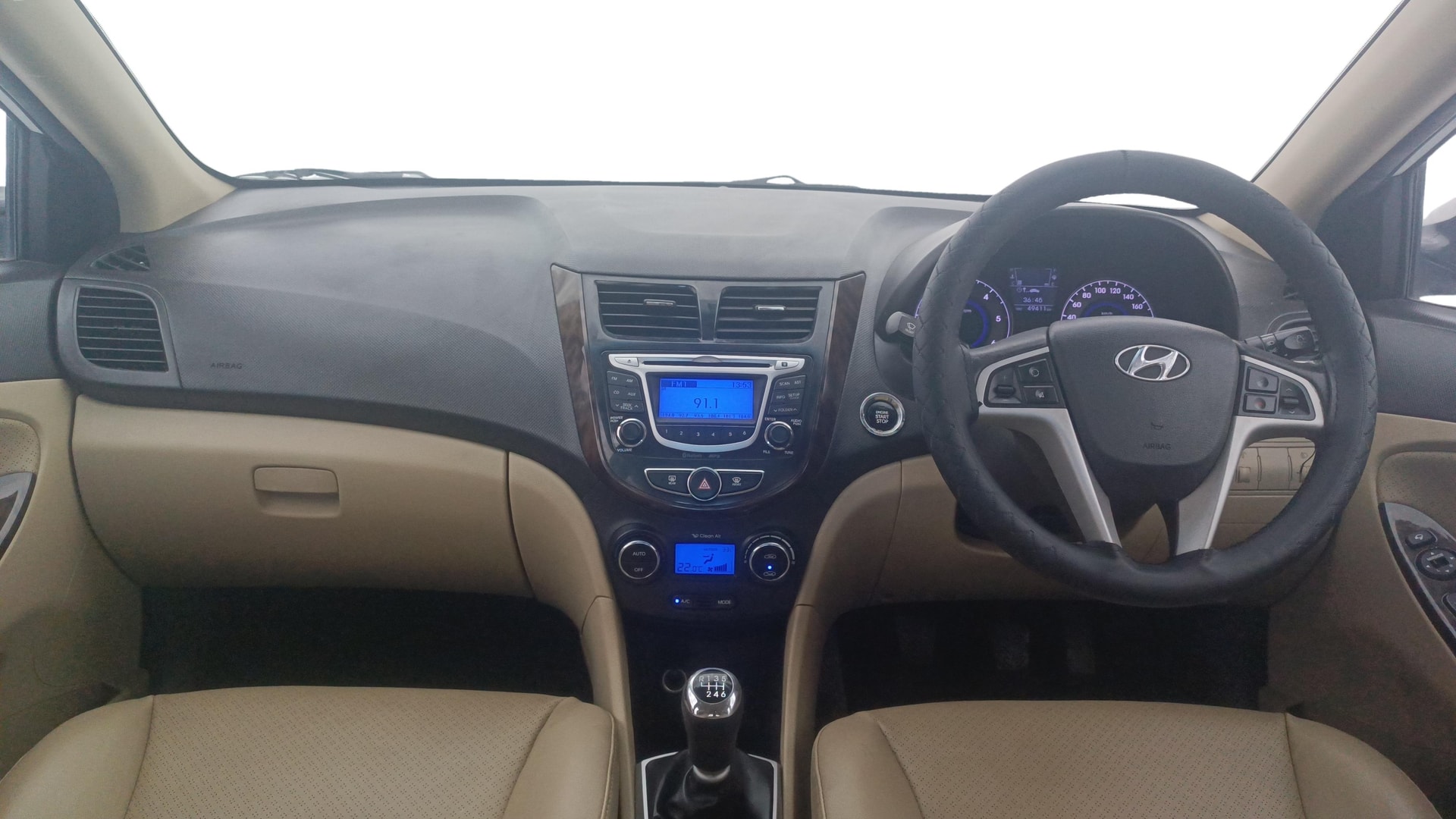 View 2014 Hyundai Fluidic Verna 1.6 VTVT SX Image 30 Used 2014 Hyundai Fluidic Verna 1.6 VTVT SX Image 30