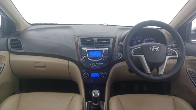 View Hyundai Fluidic Verna Image 30 Used Hyundai Fluidic Verna Image 30