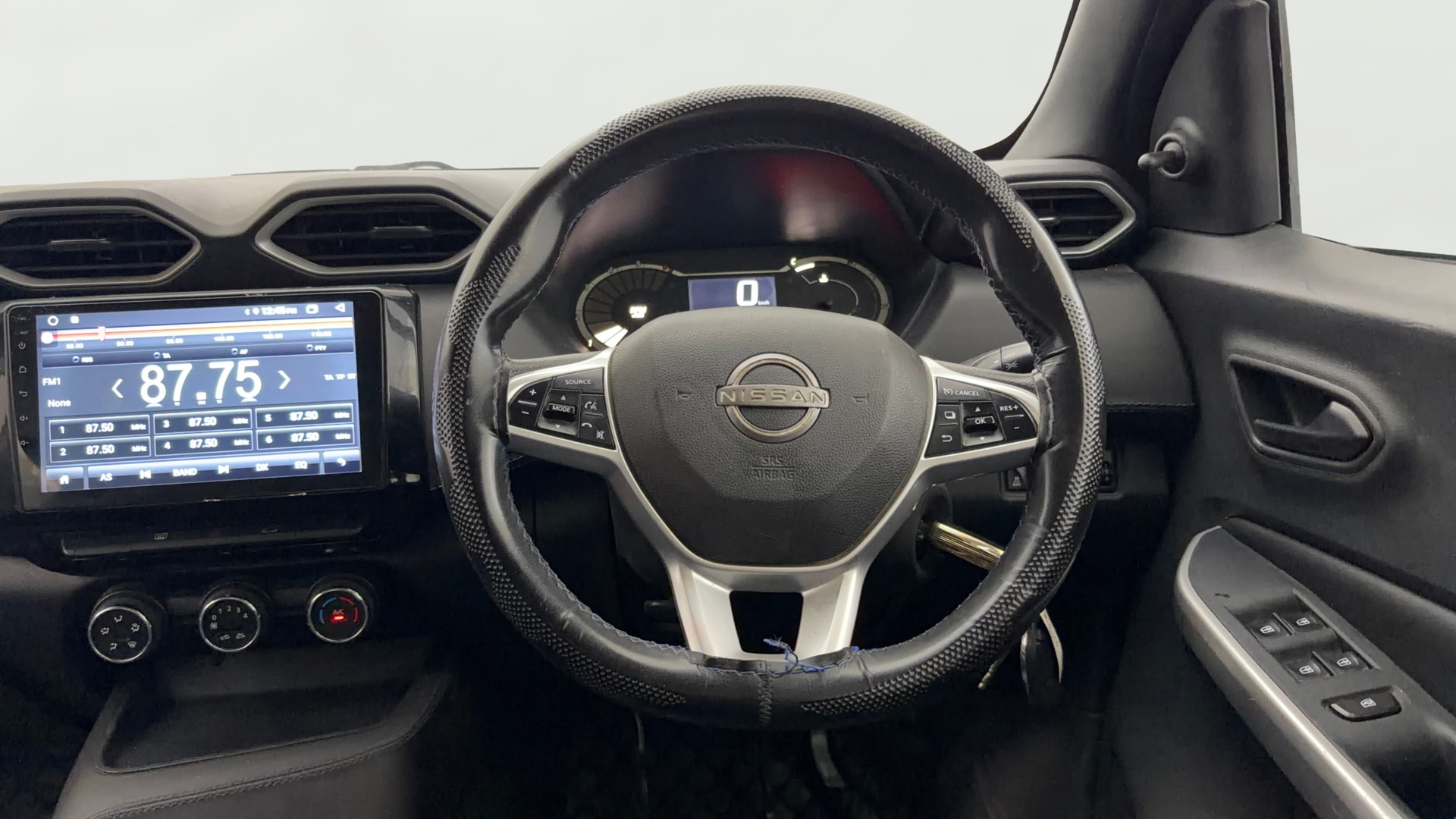 Used 2023 Nissan Magnite Used 2023 Nissan Magnite