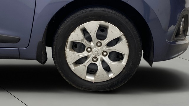 View Hyundai Xcent Image 39 Used Hyundai Xcent Image 39