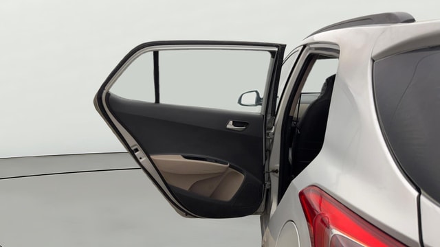 View Hyundai Grand i10 Image 22 Used Hyundai Grand i10 Image 22