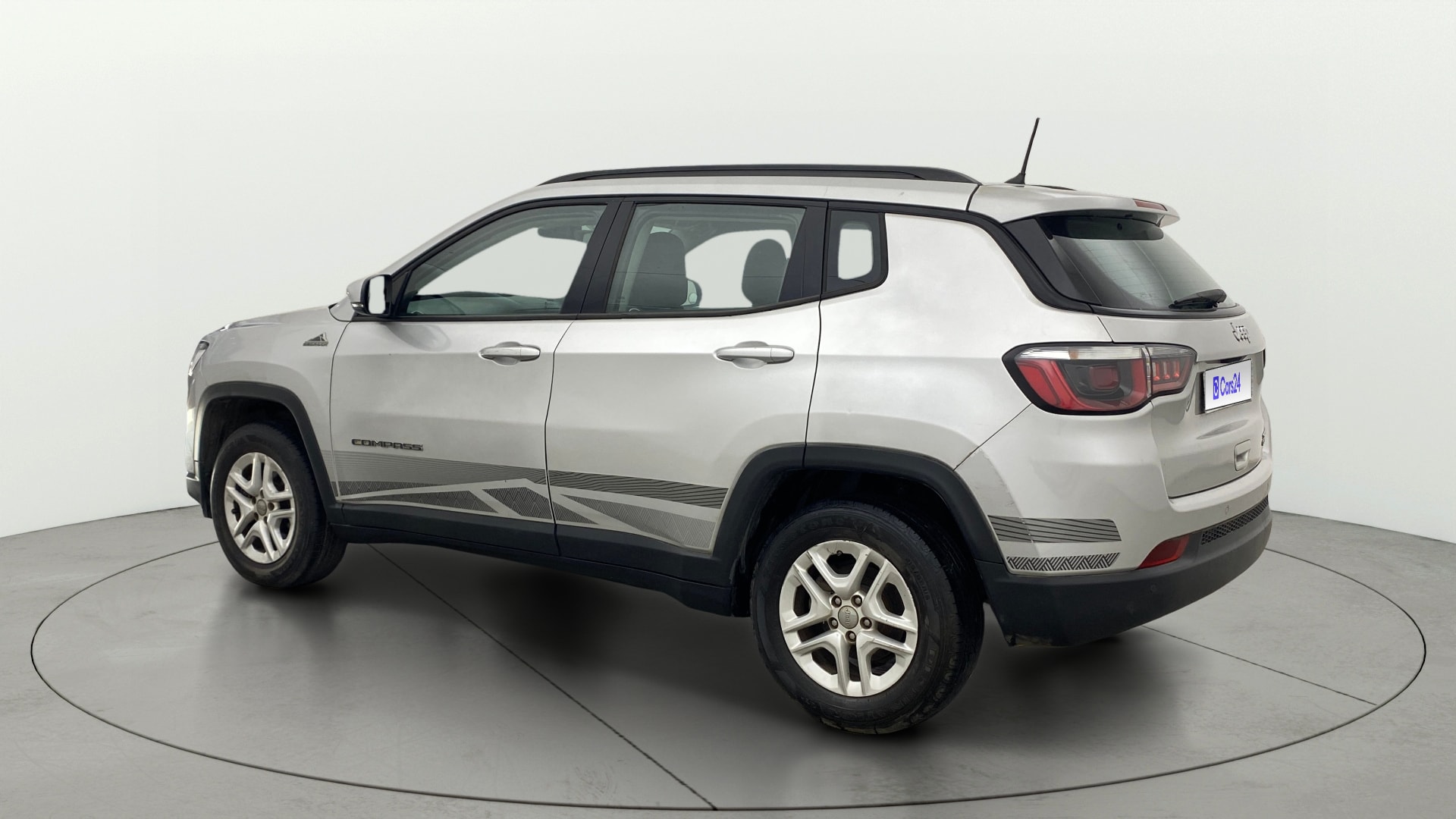 View 2020 Jeep Compass Sport Plus Petrol BS IV Image 2 Used 2020 Jeep Compass Sport Plus Petrol BS IV Image 2