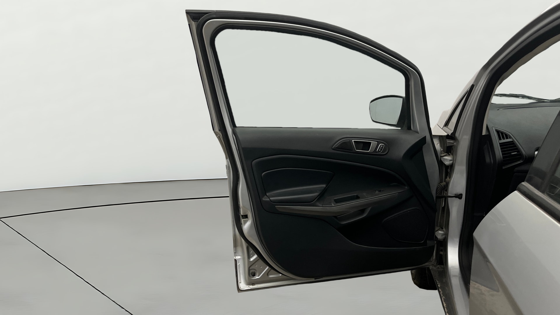 View 2019 Ford EcoSport 1.5 TDCi Diesel Ambiente BS IV Image 37 Used 2019 Ford EcoSport 1.5 TDCi Diesel Ambiente BS IV Image 37