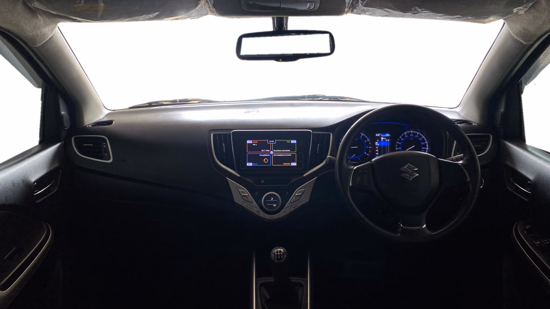 View 2018 Maruti Suzuki 1000 Base Variant Image 15 Used 2018 Maruti Suzuki 1000 Base Variant Image 15