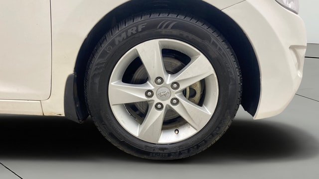View Hyundai Elantra Image 42 Used Hyundai Elantra Image 42