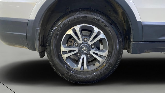 View Tata Hexa Image 34 Used Tata Hexa Image 34