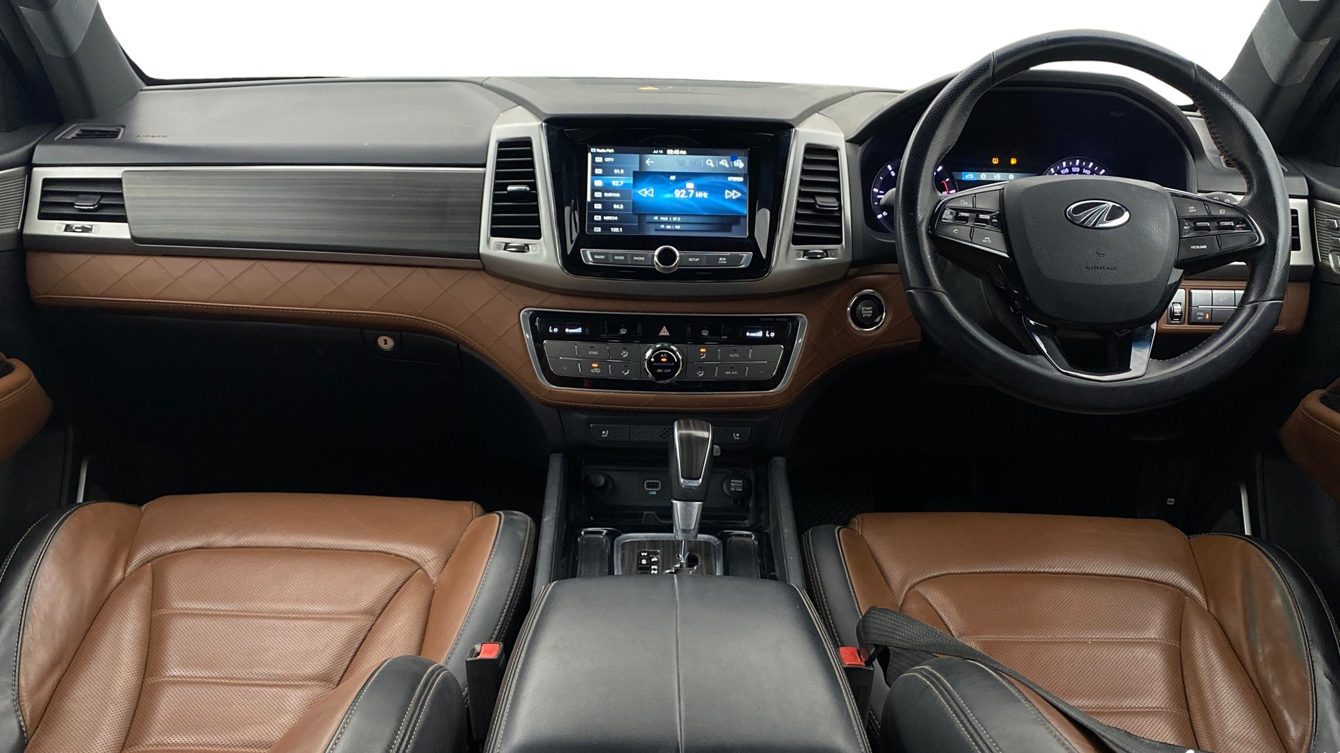 Used 2019 Mahindra Alturas G4 Used 2019 Mahindra Alturas G4