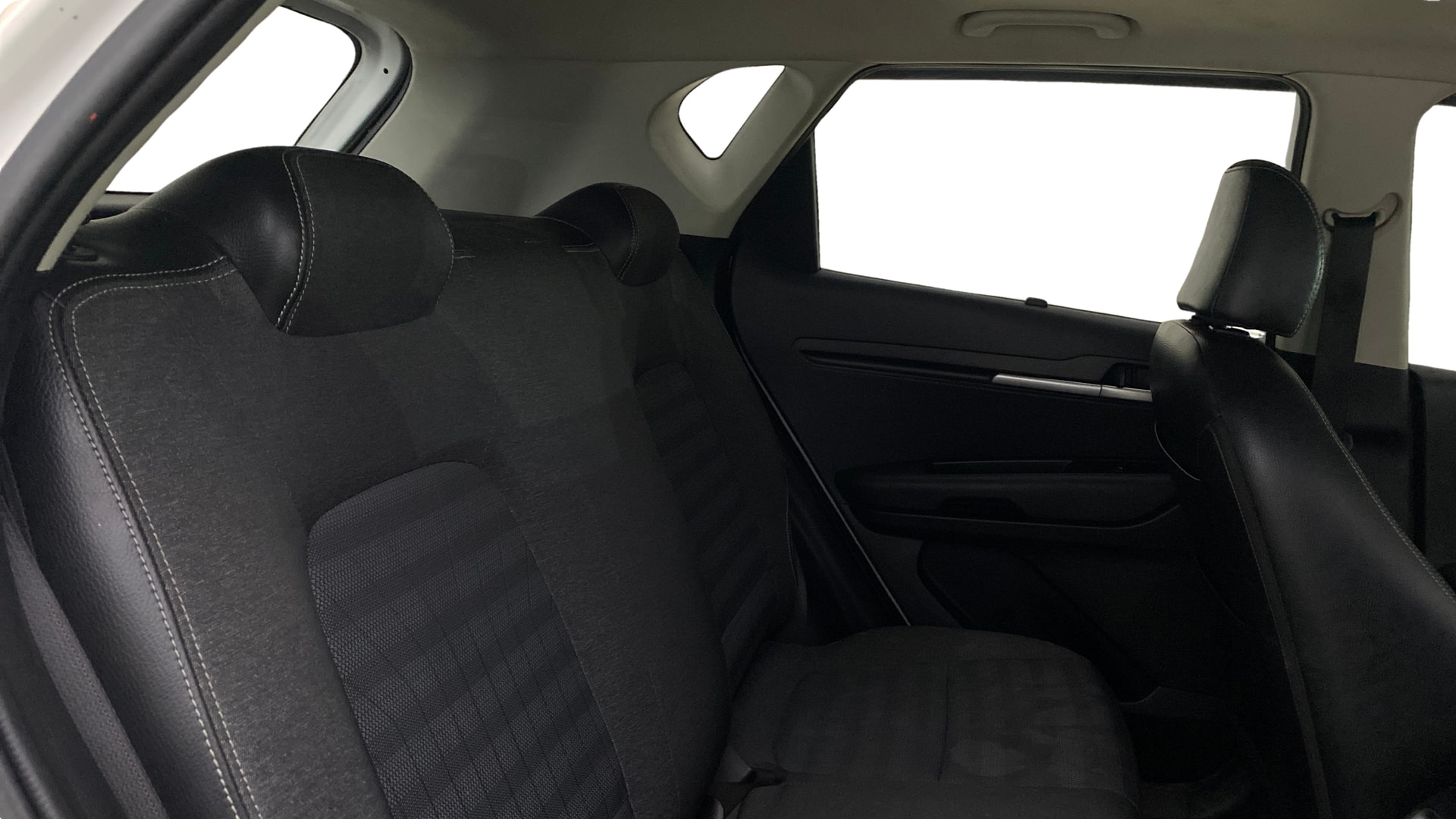View 2023 Kia Sonet HTK Plus iMT Petrol Image 35 Used 2023 Kia Sonet HTK Plus iMT Petrol Image 35