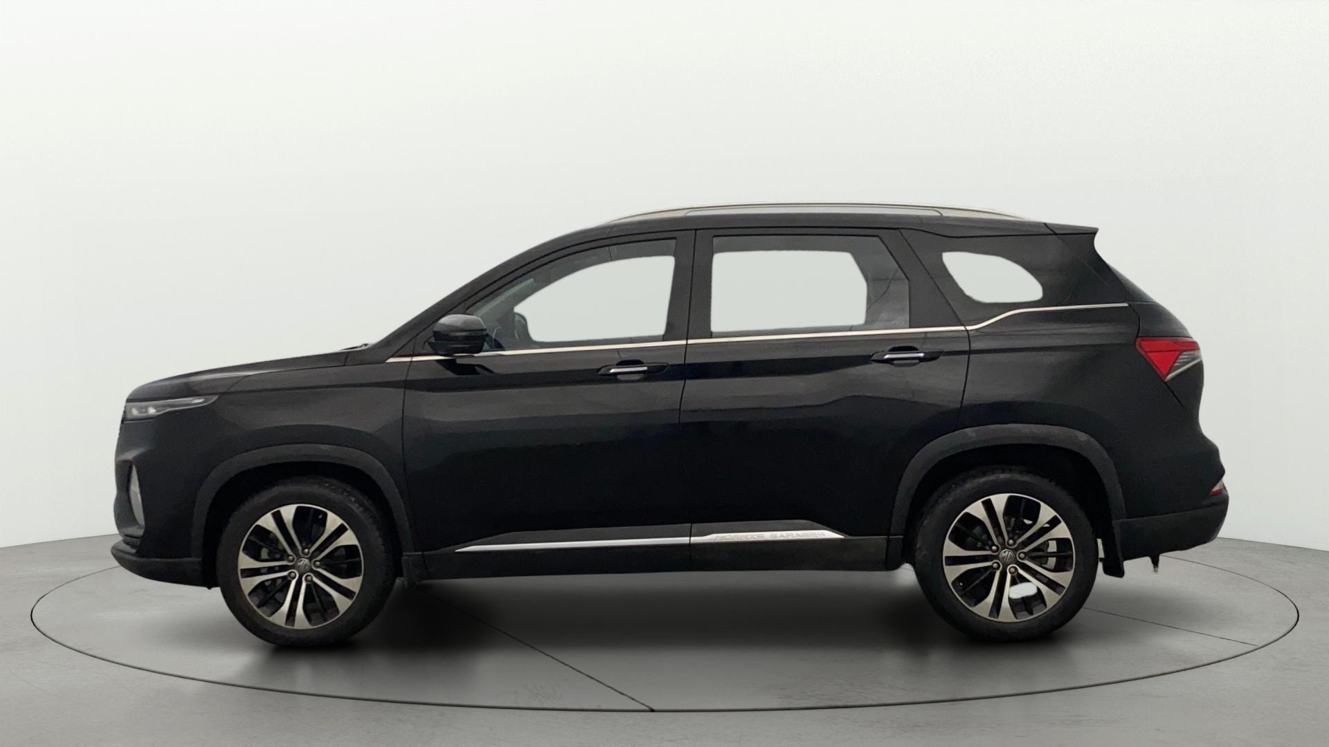 View 2022 MG Hector Plus Sharp Turbo 6 Seater Diesel Image 28 Used 2022 MG Hector Plus Sharp Turbo 6 Seater Diesel Image 28