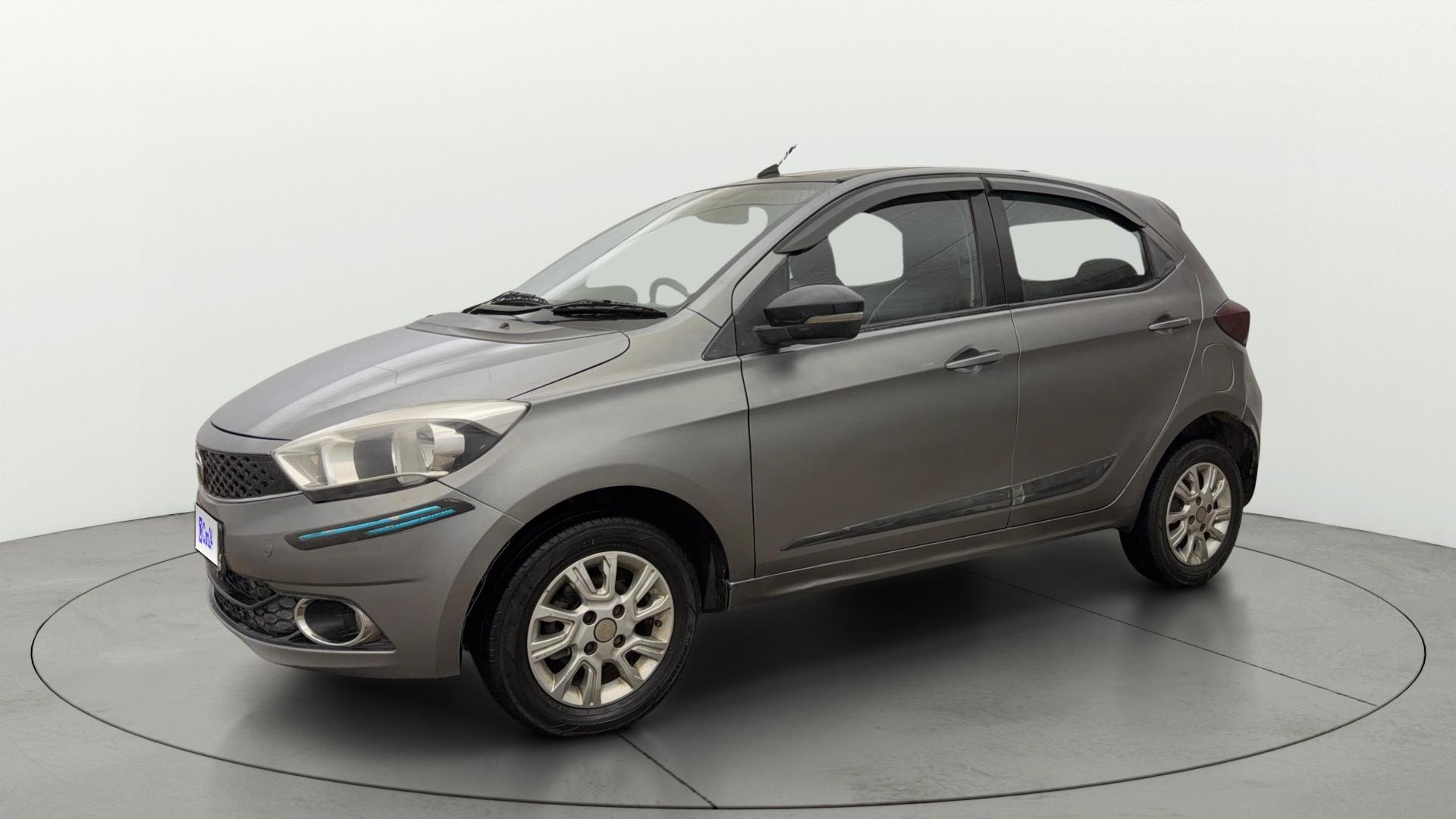 View 2018 Tata Tiago Revotorq XB Image 35 Used 2018 Tata Tiago Revotorq XB Image 35