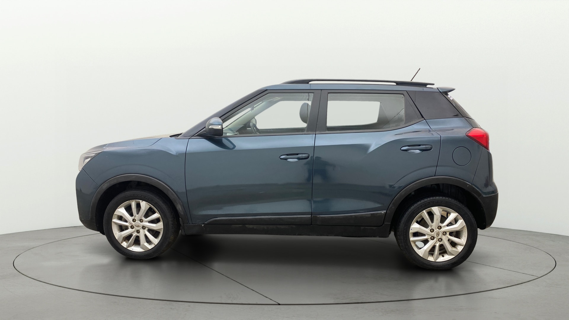 Used 2019 Mahindra XUV300 Used 2019 Mahindra XUV300