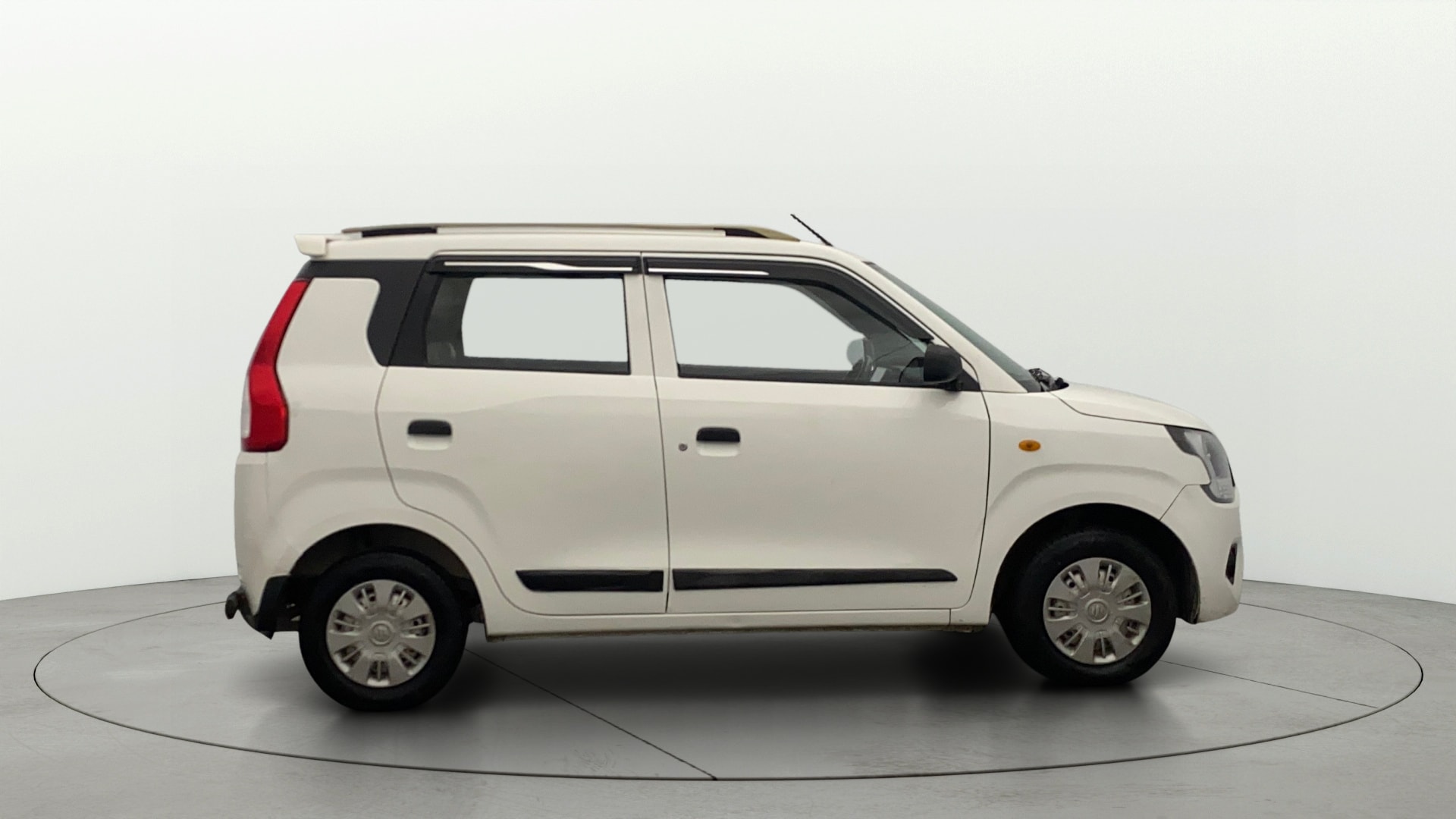 Used 2020 Maruti Suzuki 1000 Used 2020 Maruti Suzuki 1000