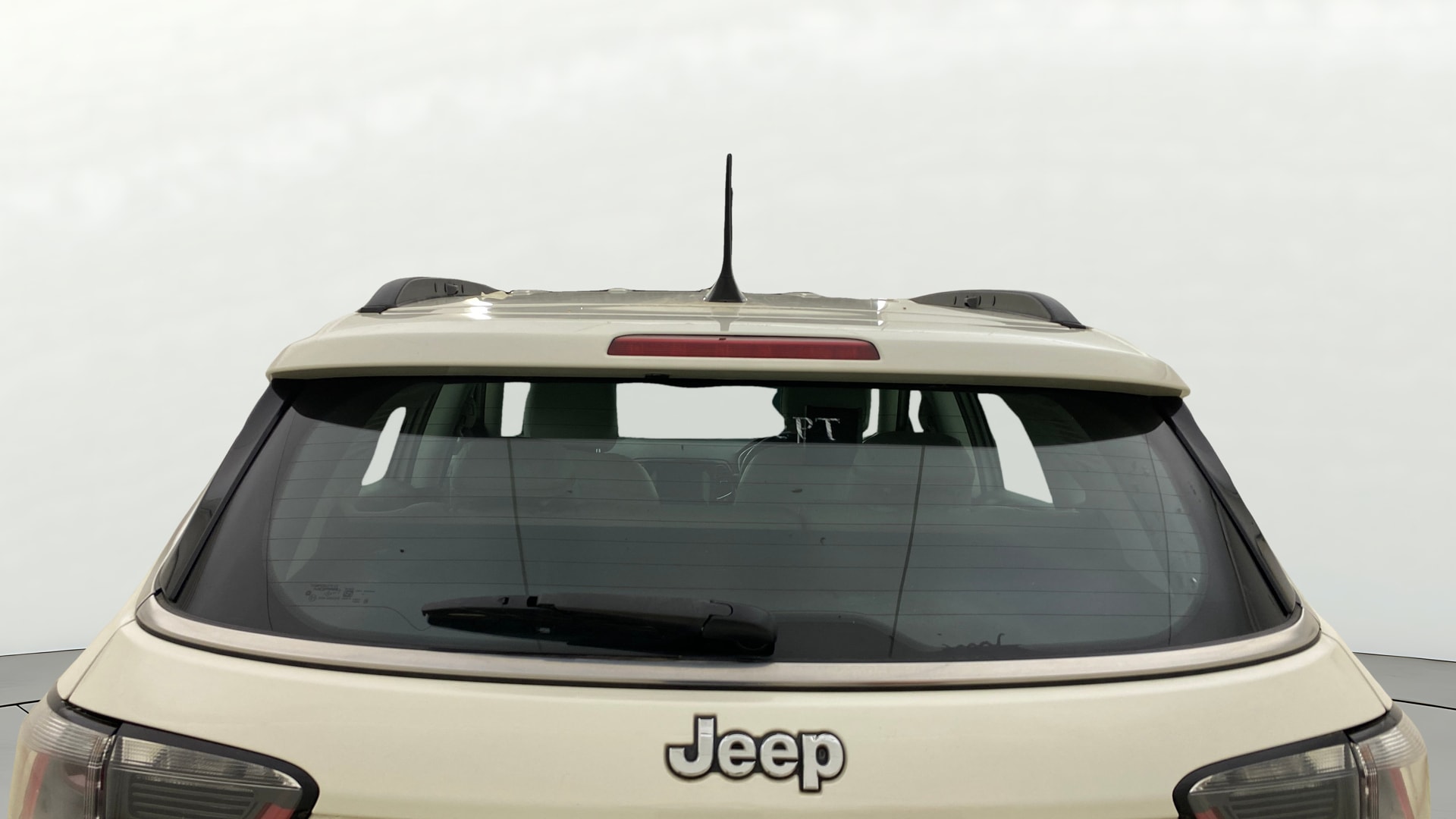 View 2019 Jeep Compass Limited 1.4 Multi AIR Petrol DDCT AT BS IV Image 4 Used 2019 Jeep Compass Limited 1.4 Multi AIR Petrol DDCT AT BS IV Image 4