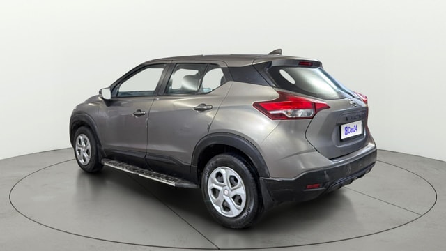View Nissan Kicks Image 2 Used Nissan Kicks Image 2