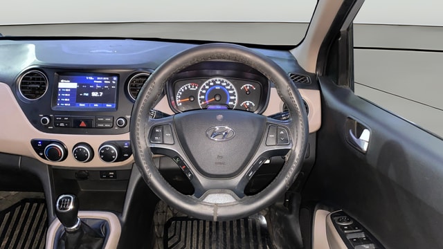 View Hyundai Grand i10 Image 14 Used Hyundai Grand i10 Image 14