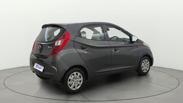 View Hyundai EON Image 42 Used Hyundai EON Image 42