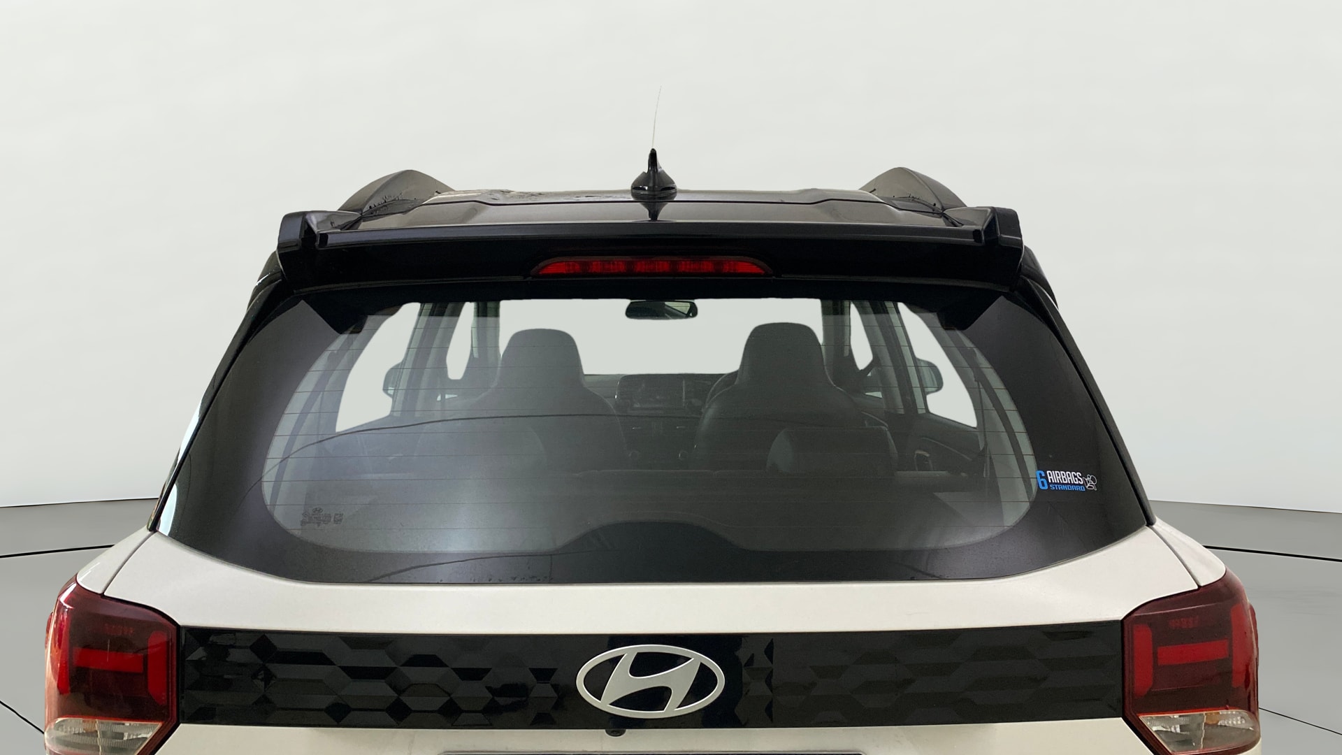 View 2024 Hyundai Exter 1.2 AMT Kappa SX Dual Tone Image 5 Used 2024 Hyundai Exter 1.2 AMT Kappa SX Dual Tone Image 5