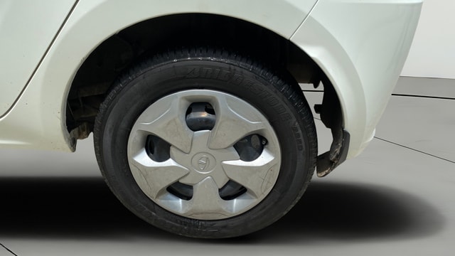 View Tata Tiago Image 11 Used Tata Tiago Image 11
