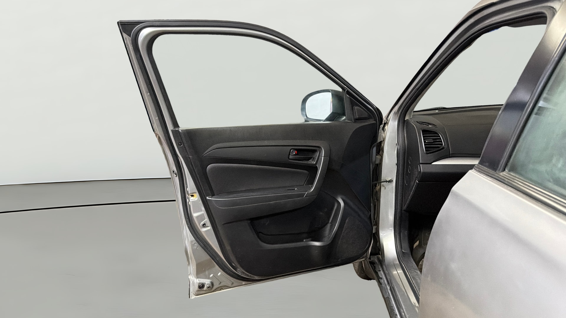 View 2022 Maruti Suzuki 1000 Base Variant Image 30 Used 2022 Maruti Suzuki 1000 Base Variant Image 30