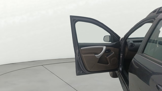 View Renault Duster Image 31 Used Renault Duster Image 31