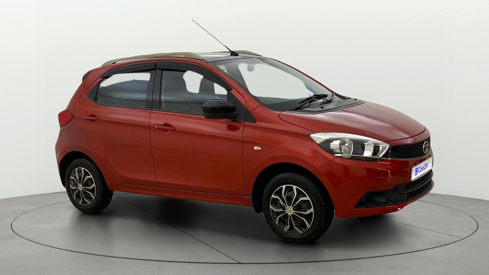 View 2017 Tata Tiago Revotron Wizz Limited Edition Image 35 Used 2017 Tata Tiago Revotron Wizz Limited Edition Image 35