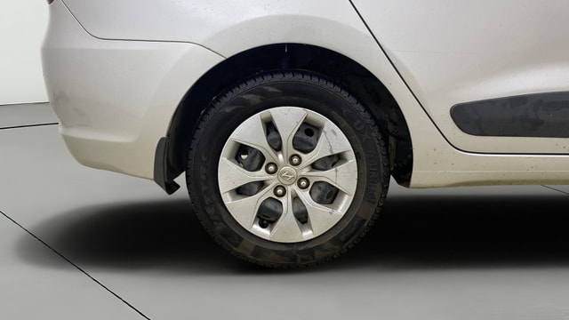 View Hyundai Xcent Image 23 Used Hyundai Xcent Image 23