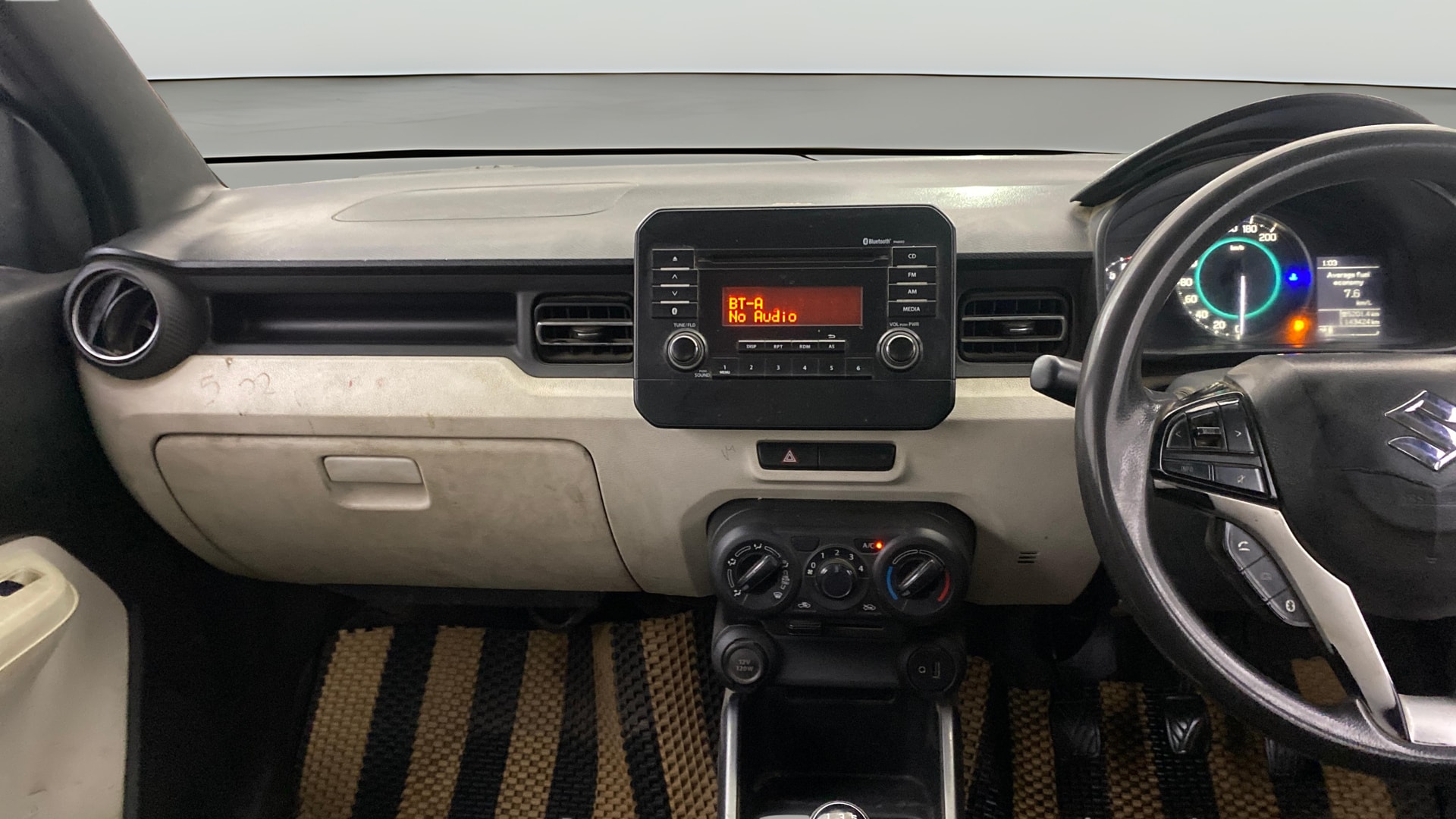 View 2022 Maruti Suzuki 1000 Base Variant Image 17 Used 2022 Maruti Suzuki 1000 Base Variant Image 17