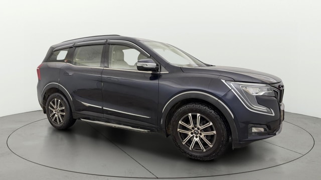 View Mahindra XUV700 Image 15 Used Mahindra XUV700 Image 15