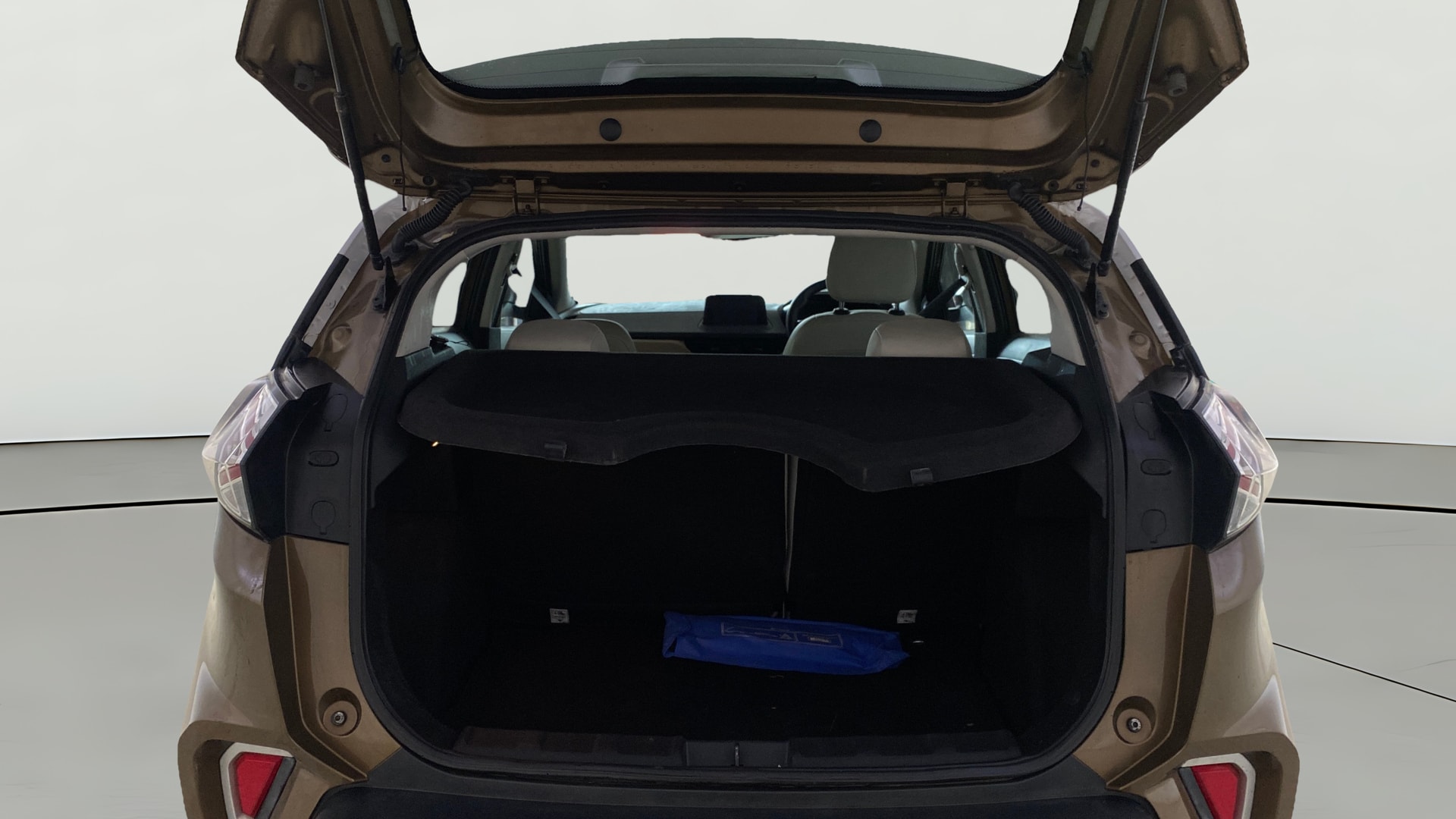 View 2023 Tata Nexon Revotron XZ Plus Luxs Jet Edition Image 39 Used 2023 Tata Nexon Revotron XZ Plus Luxs Jet Edition Image 39
