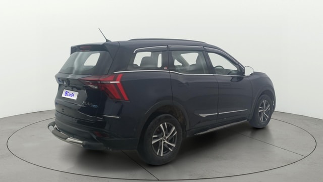View Mahindra XUV700 Image 42 Used Mahindra XUV700 Image 42