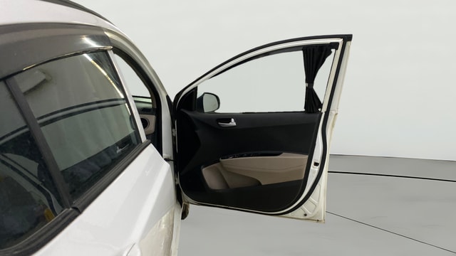 View Hyundai Grand i10 Image 44 Used Hyundai Grand i10 Image 44